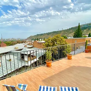 Old Sololaki Guest house